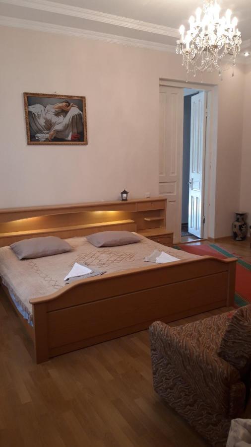 Гостевой дом Bagrati House Кутаиси Экстерьер фото